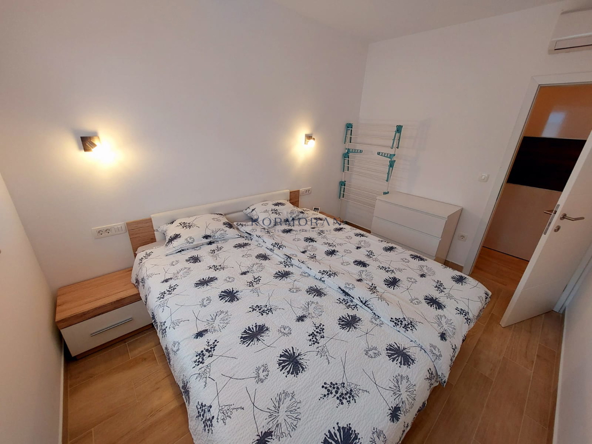 Apartma s pogledom na morje v Novigradu